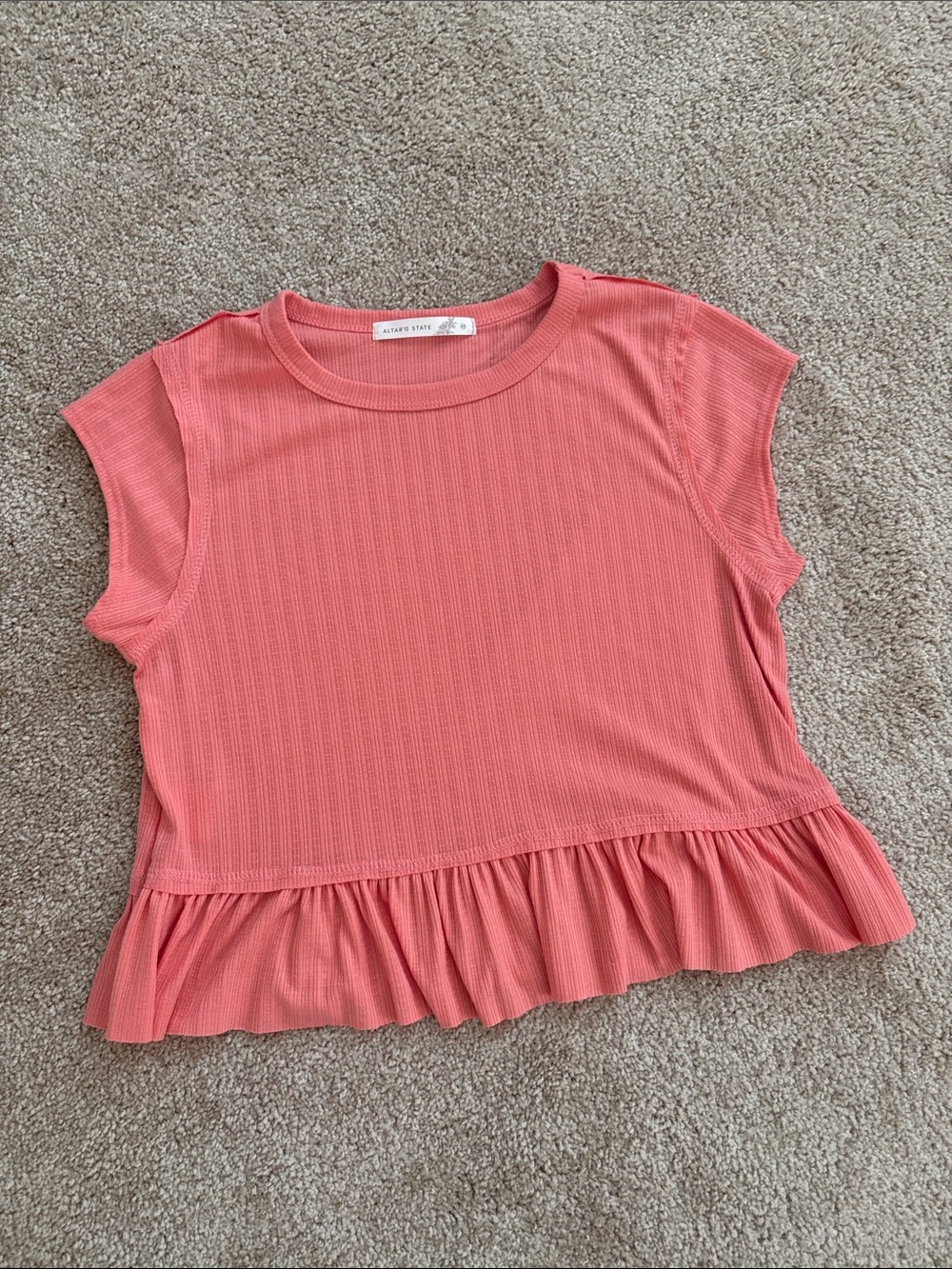 Altar’d state crop peplum tee